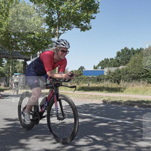 09.08.2026 - GEWOBA Citytriathlon Bremen Michael Burmester http://msf.ph/oto/9953373 09.08.2026 14:18:07 Radfahren 61, 87, 190, 242, 292, 300, 305, 312, 343, 362, 364, 371, 404, 466 meine-sportfotos.de