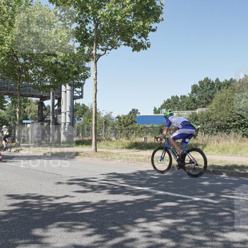 09.08.2026 - GEWOBA Citytriathlon Bremen Michael Burmester http://msf.ph/oto/9953375 09.08.2026 14:18:07 Radfahren 61, 87, 190, 242, 292, 300, 305, 312, 343, 362, 364, 371, 404, 466 meine-sportfotos.de