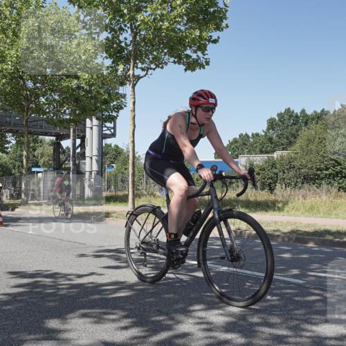 09.08.2026 - GEWOBA Citytriathlon Bremen Michael Burmester http://msf.ph/oto/9953381 09.08.2026 14:18:11 Radfahren 61, 87, 242, 288, 300, 312, 343, 364, 371, 404, 453, 462, 466, 527 meine-sportfotos.de