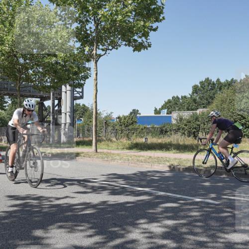09.08.2026 - GEWOBA Citytriathlon Bremen Michael Burmester http://msf.ph/oto/9953401 09.08.2026 14:18:22 Radfahren 18, 87, 207, 213, 242, 276, 288, 307, 363, 404, 448, 453, 462, 466, 527 meine-sportfotos.de