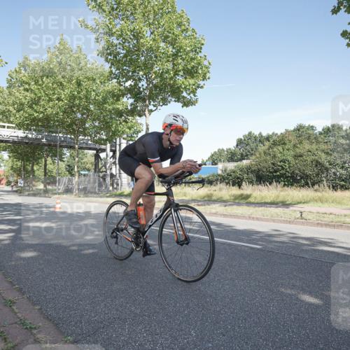 09.08.2026 - GEWOBA Citytriathlon Bremen Michael Burmester http://msf.ph/oto/9953406 09.08.2026 10:43:55 Radfahren 296, 336, 402 meine-sportfotos.de