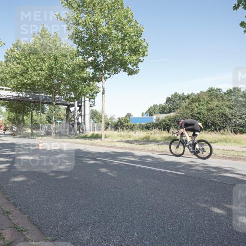 09.08.2026 - GEWOBA Citytriathlon Bremen Michael Burmester http://msf.ph/oto/9953410 09.08.2026 10:44:01 Radfahren 336, 402, 441 meine-sportfotos.de