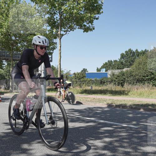 09.08.2026 - GEWOBA Citytriathlon Bremen Michael Burmester http://msf.ph/oto/9953419 09.08.2026 14:18:34 Radfahren 18, 202, 207, 213, 276, 277, 280, 307, 314, 369, 377, 385, 448 meine-sportfotos.de