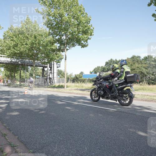 09.08.2026 - GEWOBA Citytriathlon Bremen Michael Burmester http://msf.ph/oto/9953452 09.08.2026 10:45:10 Radfahren 59, 221, 338, 342, 391, 395, 519 meine-sportfotos.de