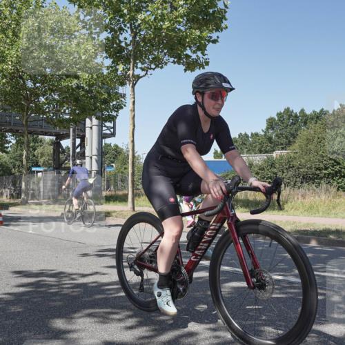 09.08.2026 - GEWOBA Citytriathlon Bremen Michael Burmester http://msf.ph/oto/9953453 09.08.2026 14:18:51 Radfahren 107, 173, 210, 221, 227, 244, 266, 277, 289, 297, 314, 324, 344, 347, 352, 370, 385, 403, 455 meine-sportfotos.de
