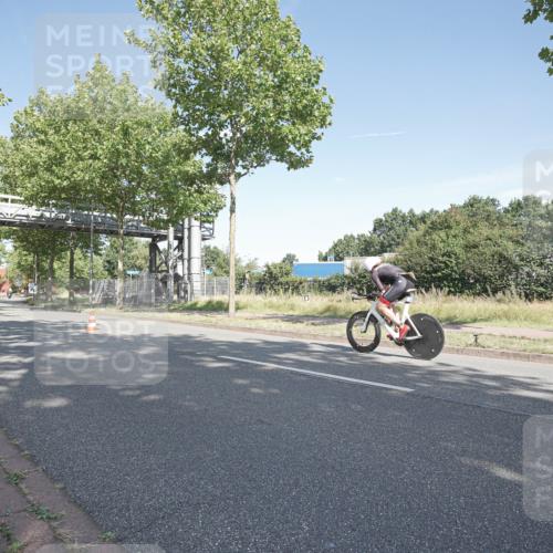09.08.2026 - GEWOBA Citytriathlon Bremen Michael Burmester http://msf.ph/oto/9953456 09.08.2026 10:45:21 Radfahren  meine-sportfotos.de