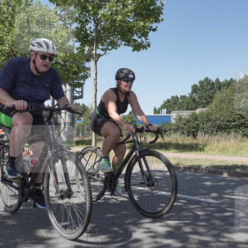 09.08.2026 - GEWOBA Citytriathlon Bremen Michael Burmester http://msf.ph/oto/9953461 09.08.2026 14:18:54 Radfahren 107, 173, 210, 221, 227, 244, 266, 289, 297, 324, 341, 344, 347, 352, 370, 373, 403, 455 meine-sportfotos.de