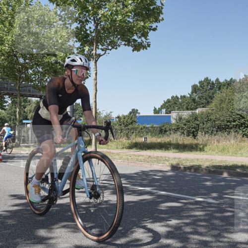 09.08.2026 - GEWOBA Citytriathlon Bremen Michael Burmester http://msf.ph/oto/9953464 09.08.2026 14:18:57 Radfahren 107, 210, 227, 238, 244, 266, 289, 297, 324, 341, 344, 370, 373, 403, 455 meine-sportfotos.de