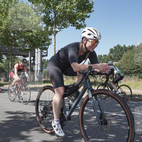 09.08.2026 - GEWOBA Citytriathlon Bremen Michael Burmester http://msf.ph/oto/9953472 09.08.2026 14:19:00 Radfahren 107, 210, 223, 238, 244, 266, 289, 306, 341, 344, 370, 373, 403, 455 meine-sportfotos.de
