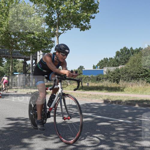 09.08.2026 - GEWOBA Citytriathlon Bremen Michael Burmester http://msf.ph/oto/9953507 09.08.2026 14:19:23 Radfahren 197, 204, 216, 230, 261, 335, 434, 487, 521, 523 meine-sportfotos.de