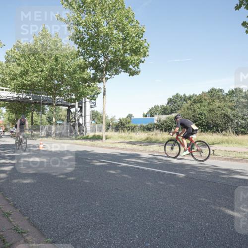 09.08.2026 - GEWOBA Citytriathlon Bremen Michael Burmester http://msf.ph/oto/9953518 09.08.2026 10:46:21 Radfahren 325, 328, 332, 343, 364, 366, 379, 408, 502 meine-sportfotos.de