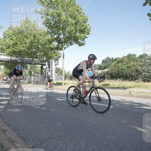 09.08.2026 - GEWOBA Citytriathlon Bremen Michael Burmester http://msf.ph/oto/9953520 09.08.2026 10:46:22 Radfahren 325, 328, 332, 343, 364, 366, 369, 379, 408, 502 meine-sportfotos.de