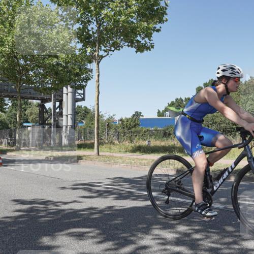 09.08.2026 - GEWOBA Citytriathlon Bremen Michael Burmester http://msf.ph/oto/9953549 09.08.2026 14:19:45 Radfahren 142, 166, 196, 206, 209, 222, 234, 239, 258, 262, 273, 281, 319, 326, 330, 342, 454, 458 meine-sportfotos.de
