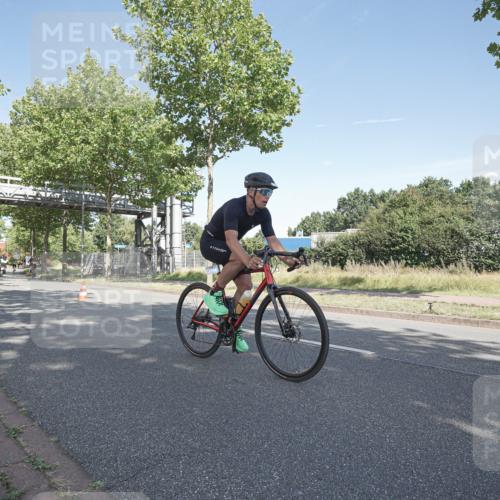 09.08.2026 - GEWOBA Citytriathlon Bremen Michael Burmester http://msf.ph/oto/9953568 09.08.2026 10:47:08 Radfahren 103, 125, 249, 304, 329, 359, 362, 382, 392 meine-sportfotos.de