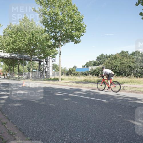 09.08.2026 - GEWOBA Citytriathlon Bremen Michael Burmester http://msf.ph/oto/9953570 09.08.2026 10:47:10 Radfahren 103, 125, 249, 304, 359, 362, 382, 392 meine-sportfotos.de
