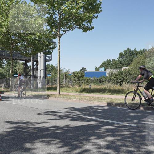 09.08.2026 - GEWOBA Citytriathlon Bremen Michael Burmester http://msf.ph/oto/9953634 09.08.2026 14:20:36 Radfahren 233, 250, 264, 282, 338, 384, 438, 450, 482 meine-sportfotos.de