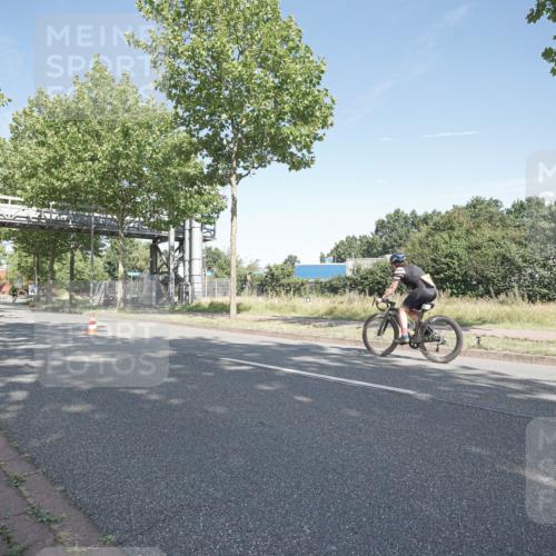 09.08.2026 - GEWOBA Citytriathlon Bremen Michael Burmester http://msf.ph/oto/9953637 09.08.2026 10:48:30 Radfahren 239, 289, 312, 352 meine-sportfotos.de