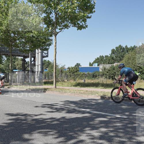 09.08.2026 - GEWOBA Citytriathlon Bremen Michael Burmester http://msf.ph/oto/9953640 09.08.2026 14:20:39 Radfahren 233, 250, 264, 282, 338, 384, 402, 438, 450, 501 meine-sportfotos.de