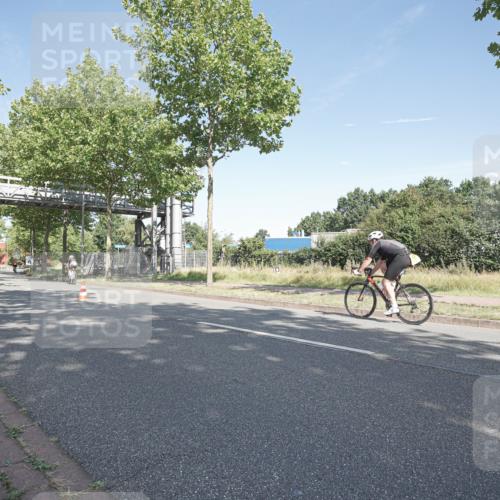 09.08.2026 - GEWOBA Citytriathlon Bremen Michael Burmester http://msf.ph/oto/9953644 09.08.2026 10:48:38 Radfahren 289, 352, 394, 405, 472 meine-sportfotos.de