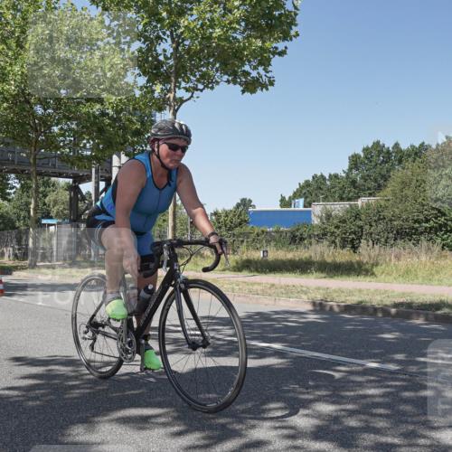 09.08.2026 - GEWOBA Citytriathlon Bremen Michael Burmester http://msf.ph/oto/9953648 09.08.2026 14:20:48 Radfahren 198, 264, 282, 390, 402, 438, 501, 508 meine-sportfotos.de