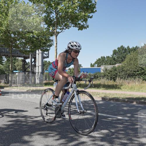 09.08.2026 - GEWOBA Citytriathlon Bremen Michael Burmester http://msf.ph/oto/9953656 09.08.2026 14:20:54 Radfahren 30, 198, 214, 252, 264, 268, 390, 402, 479, 501, 508 meine-sportfotos.de