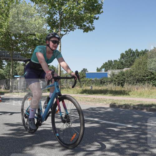 09.08.2026 - GEWOBA Citytriathlon Bremen Michael Burmester http://msf.ph/oto/9953678 09.08.2026 14:21:08 Radfahren 30, 167, 214, 231, 252, 255, 268, 348, 405, 409, 479, 515 meine-sportfotos.de