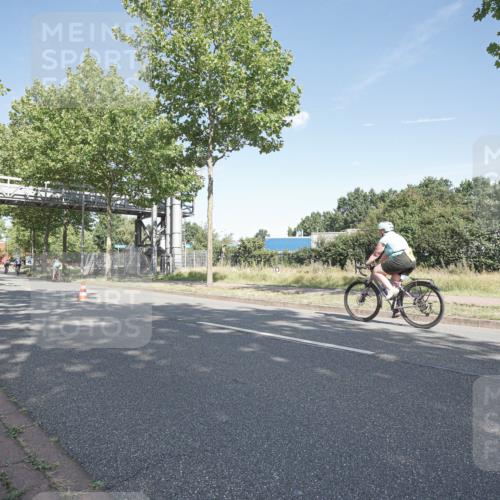 09.08.2026 - GEWOBA Citytriathlon Bremen Michael Burmester http://msf.ph/oto/9953694 09.08.2026 10:49:37 Radfahren 299, 320, 413, 508 meine-sportfotos.de