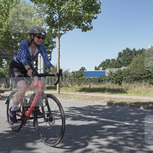 09.08.2026 - GEWOBA Citytriathlon Bremen Michael Burmester http://msf.ph/oto/9953714 09.08.2026 14:21:32 Radfahren 138, 194, 201, 299, 412, 421, 422, 428, 440, 493, 525 meine-sportfotos.de