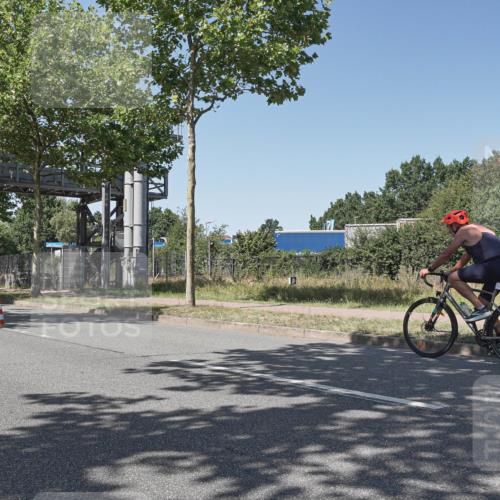 09.08.2026 - GEWOBA Citytriathlon Bremen Michael Burmester http://msf.ph/oto/9953744 09.08.2026 14:21:55 Radfahren 23, 296, 358, 423, 437, 442, 449 meine-sportfotos.de