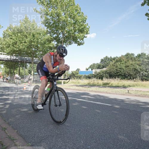 09.08.2026 - GEWOBA Citytriathlon Bremen Michael Burmester http://msf.ph/oto/9953749 09.08.2026 10:50:16 Radfahren 27, 39, 129, 189, 215, 288, 385, 419, 457, 489 meine-sportfotos.de
