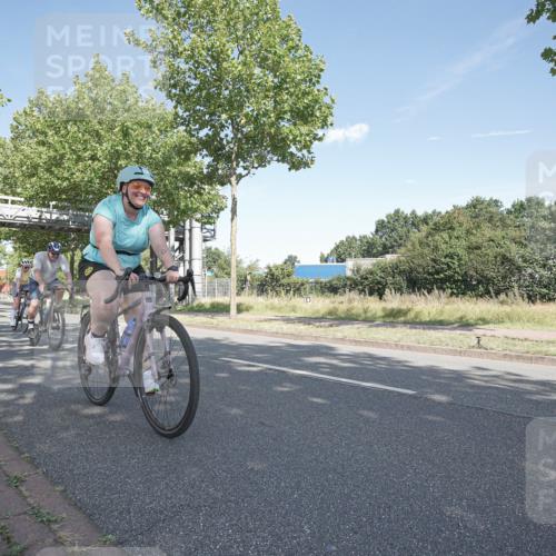 09.08.2026 - GEWOBA Citytriathlon Bremen Michael Burmester http://msf.ph/oto/9953775 09.08.2026 10:50:42 Radfahren 1, 7, 83, 167, 313, 337, 450, 470, 481, 482, 486, 526, 532 meine-sportfotos.de