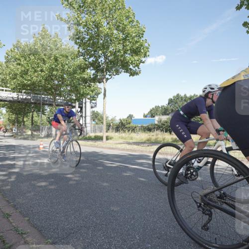 09.08.2026 - GEWOBA Citytriathlon Bremen Michael Burmester http://msf.ph/oto/9953783 09.08.2026 10:50:45 Radfahren 1, 7, 83, 137, 167, 313, 337, 470, 481, 482, 486, 526, 532 meine-sportfotos.de