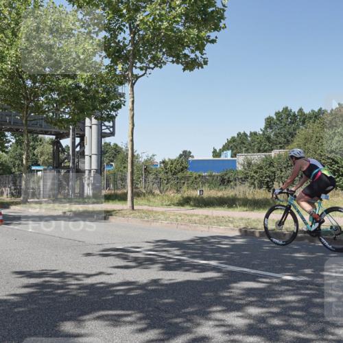 09.08.2026 - GEWOBA Citytriathlon Bremen Michael Burmester http://msf.ph/oto/9953806 09.08.2026 14:22:44 Radfahren 275, 298, 381, 389, 394, 411, 452 meine-sportfotos.de