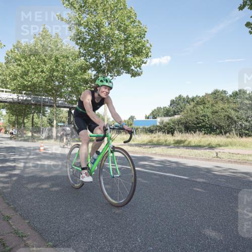 09.08.2026 - GEWOBA Citytriathlon Bremen Michael Burmester http://msf.ph/oto/9953813 09.08.2026 10:51:02 Radfahren 137, 167, 173, 311, 330, 344, 370, 452, 453, 493, 503 meine-sportfotos.de