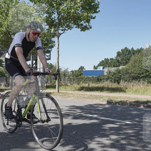 09.08.2026 - GEWOBA Citytriathlon Bremen Michael Burmester http://msf.ph/oto/9953864 09.08.2026 14:23:24 Radfahren 31, 375, 379, 424, 426, 441, 463 meine-sportfotos.de