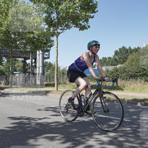 09.08.2026 - GEWOBA Citytriathlon Bremen Michael Burmester http://msf.ph/oto/9953874 09.08.2026 14:23:29 Radfahren 31, 318, 375, 379, 424, 426, 441, 463, 467 meine-sportfotos.de