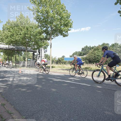 09.08.2026 - GEWOBA Citytriathlon Bremen Michael Burmester http://msf.ph/oto/9953910 09.08.2026 10:52:44 Radfahren 181, 305, 510, 521 meine-sportfotos.de