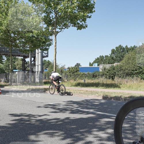 09.08.2026 - GEWOBA Citytriathlon Bremen Michael Burmester http://msf.ph/oto/9953913 09.08.2026 14:24:05 Radfahren 55, 246, 315, 430, 465, 468, 472, 478 meine-sportfotos.de