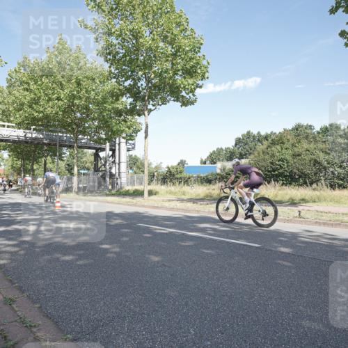 09.08.2026 - GEWOBA Citytriathlon Bremen Michael Burmester http://msf.ph/oto/9953914 09.08.2026 10:52:46 Radfahren 181, 305, 445, 510, 521 meine-sportfotos.de