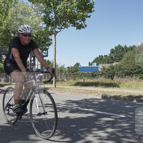 09.08.2026 - GEWOBA Citytriathlon Bremen Michael Burmester http://msf.ph/oto/9953931 09.08.2026 14:24:18 Radfahren 315, 361, 436, 483, 495, 502, 505 meine-sportfotos.de