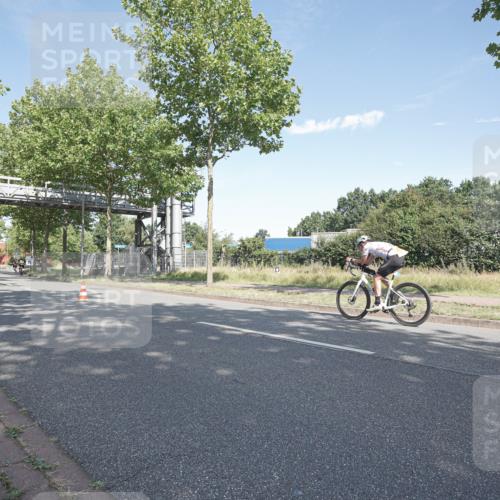 09.08.2026 - GEWOBA Citytriathlon Bremen Michael Burmester http://msf.ph/oto/9953934 09.08.2026 10:53:11 Radfahren 23, 29, 175, 233, 353, 474 meine-sportfotos.de