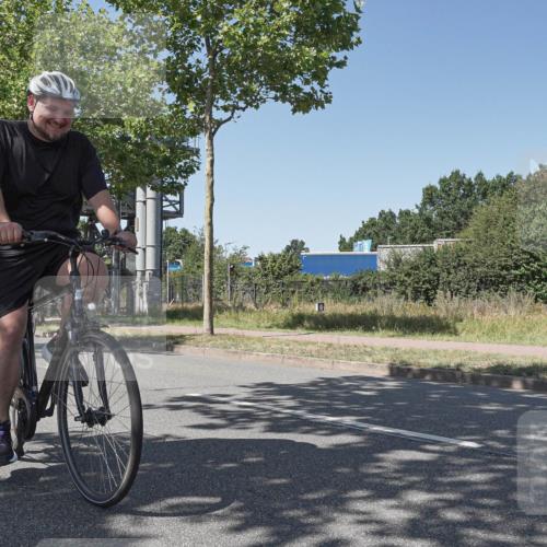 09.08.2026 - GEWOBA Citytriathlon Bremen Michael Burmester http://msf.ph/oto/9953939 09.08.2026 14:24:26 Radfahren 160, 361, 367, 436, 451, 483, 488, 495, 502, 505 meine-sportfotos.de