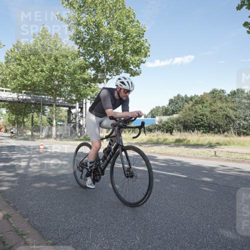 09.08.2026 - GEWOBA Citytriathlon Bremen Michael Burmester http://msf.ph/oto/9953946 09.08.2026 10:53:24 Radfahren 3, 19, 21, 29, 139, 151, 179, 423, 439, 461, 474, 477, 495, 522 meine-sportfotos.de