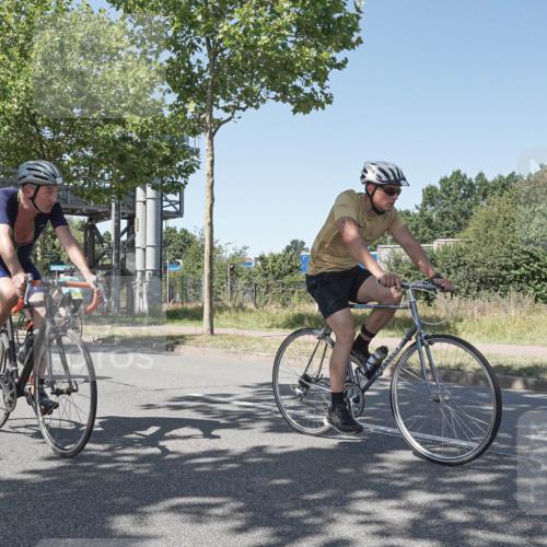 09.08.2026 - GEWOBA Citytriathlon Bremen Michael Burmester http://msf.ph/oto/9953957 09.08.2026 14:24:35 Radfahren 120, 160, 367, 451, 460, 483, 488, 496, 505 meine-sportfotos.de