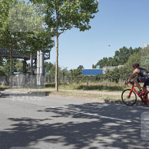 09.08.2026 - GEWOBA Citytriathlon Bremen Michael Burmester http://msf.ph/oto/9953974 09.08.2026 14:24:57 Radfahren 112, 141, 380, 499, 514 meine-sportfotos.de