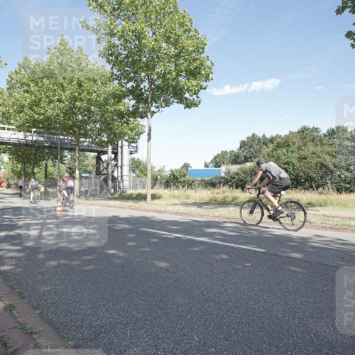 09.08.2026 - GEWOBA Citytriathlon Bremen Michael Burmester http://msf.ph/oto/9953975 09.08.2026 10:53:40 Radfahren 3, 107, 153, 179, 423, 433, 439, 477, 492, 495 meine-sportfotos.de