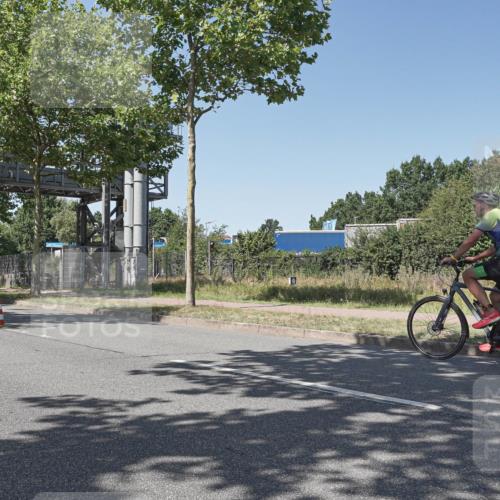 09.08.2026 - GEWOBA Citytriathlon Bremen Michael Burmester http://msf.ph/oto/9953978 09.08.2026 14:25:04 Radfahren 112, 380, 524 meine-sportfotos.de