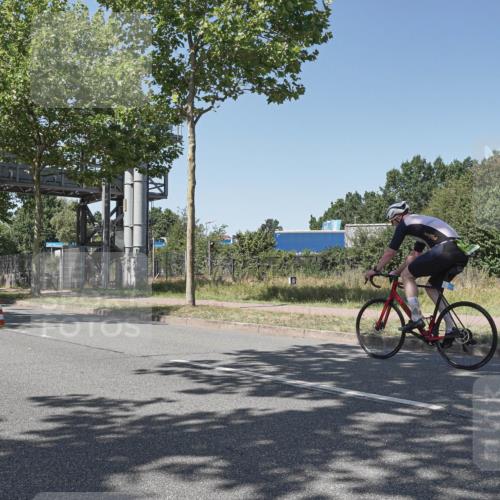 09.08.2026 - GEWOBA Citytriathlon Bremen Michael Burmester http://msf.ph/oto/9953987 09.08.2026 14:25:08 Radfahren 112, 380, 491, 492, 524 meine-sportfotos.de