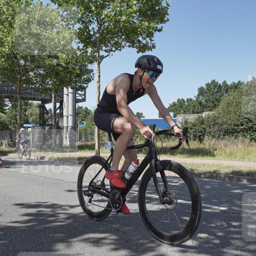 09.08.2026 - GEWOBA Citytriathlon Bremen Michael Burmester http://msf.ph/oto/9953995 09.08.2026 14:25:15 Radfahren 181, 187, 359, 380, 491, 492, 518, 524 meine-sportfotos.de