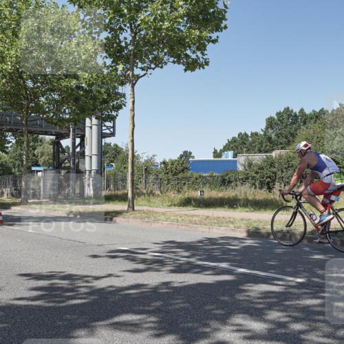 09.08.2026 - GEWOBA Citytriathlon Bremen Michael Burmester http://msf.ph/oto/9953997 09.08.2026 14:25:16 Radfahren 181, 187, 359, 491, 492, 518, 524 meine-sportfotos.de